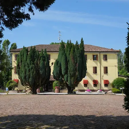 Antico Casale 3*